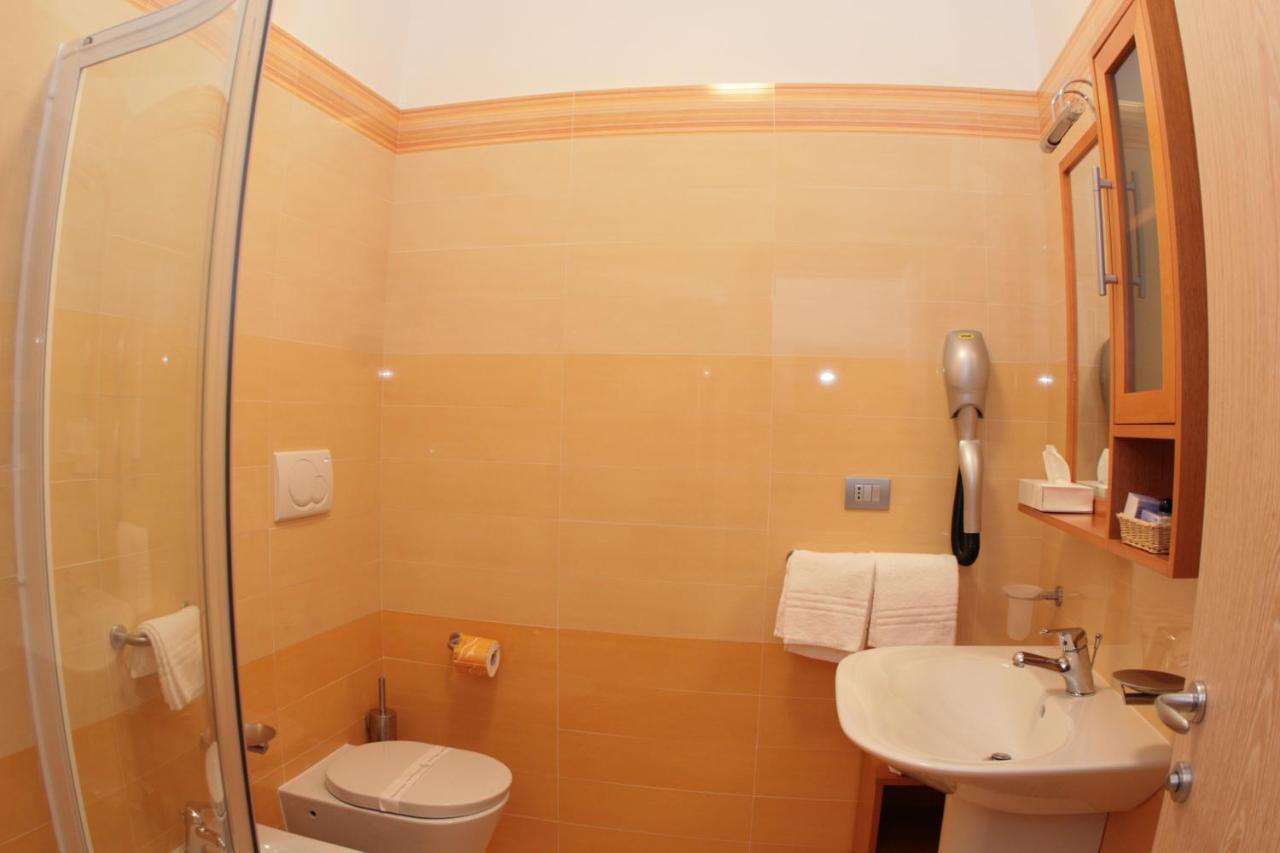 Hotel Yria Vieste Zimmer foto